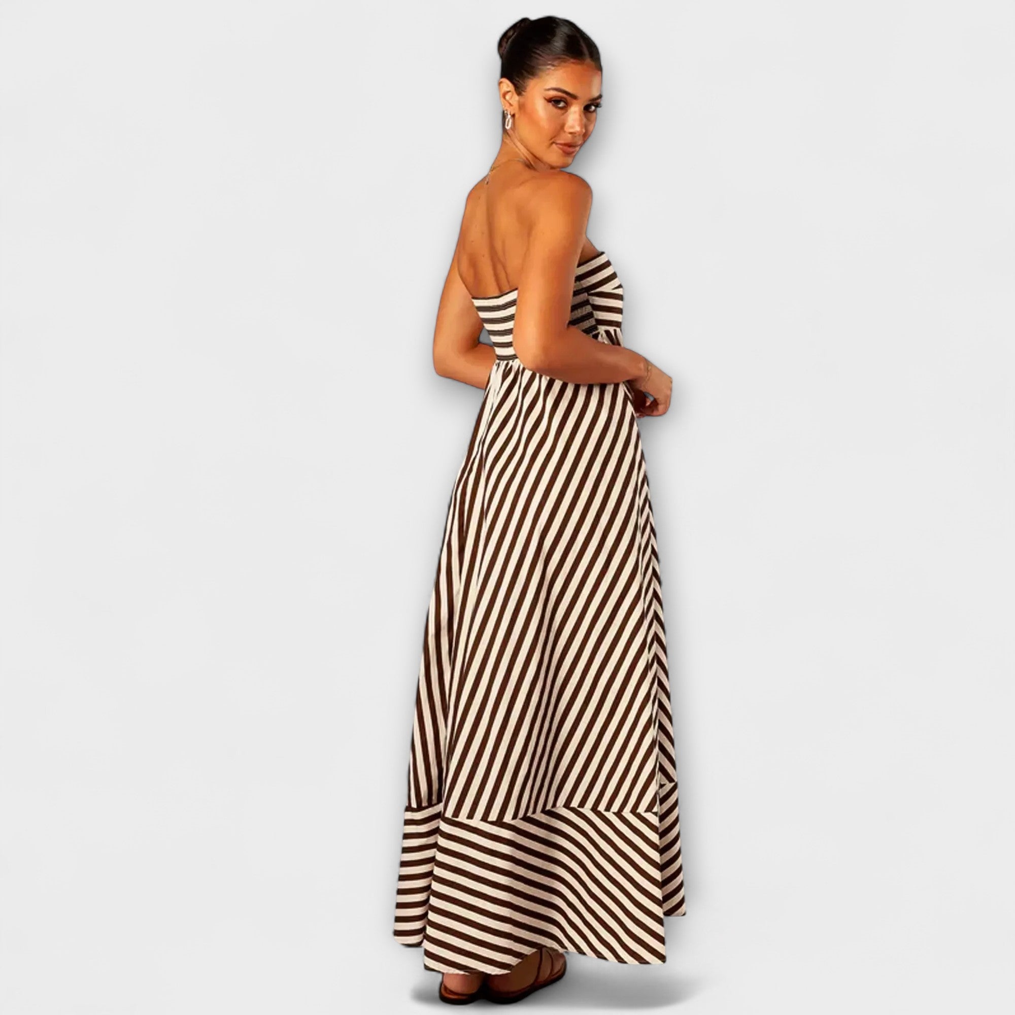 Encanto Nocturno Vestido Maxi con Volantes