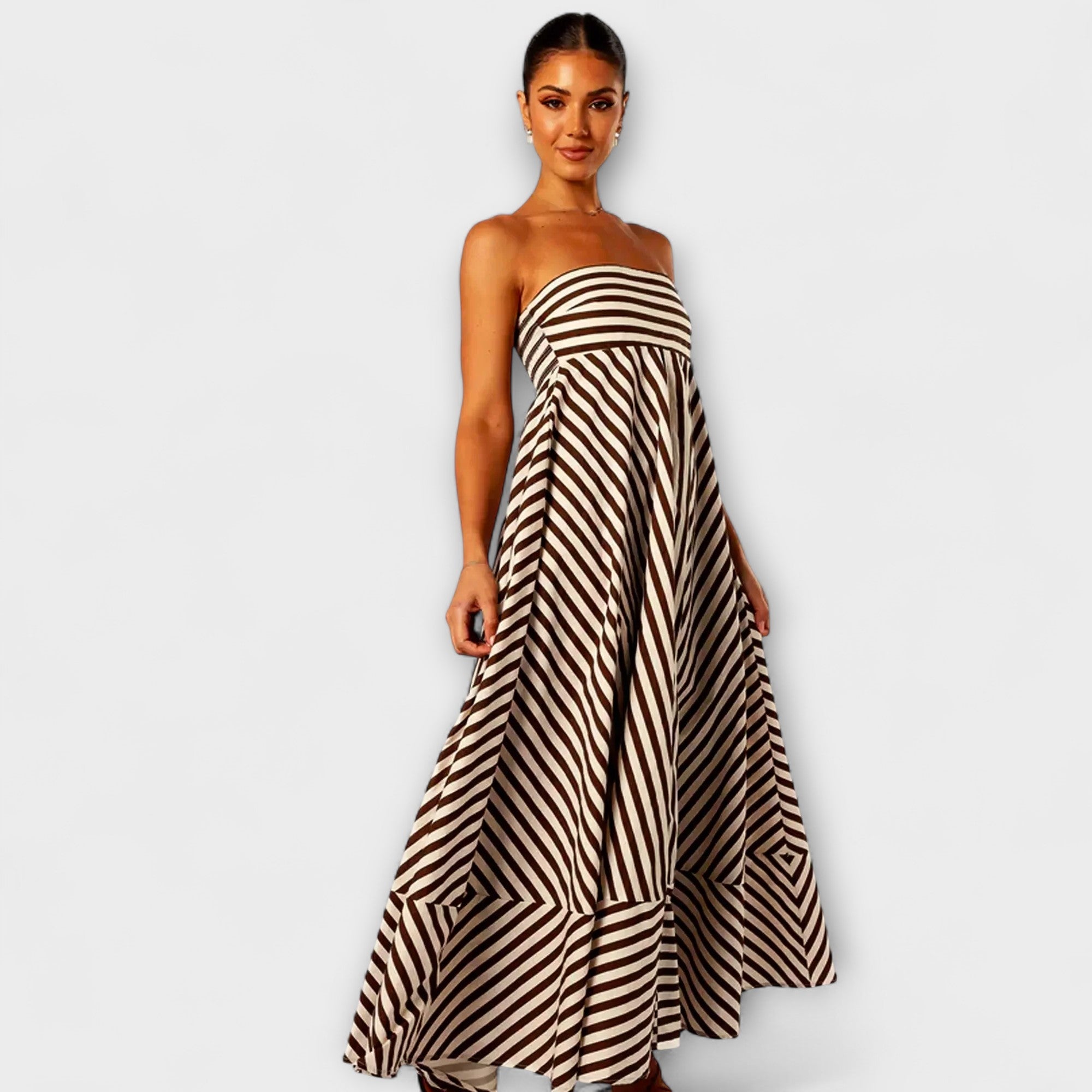 Encanto Nocturno Vestido Maxi con Volantes