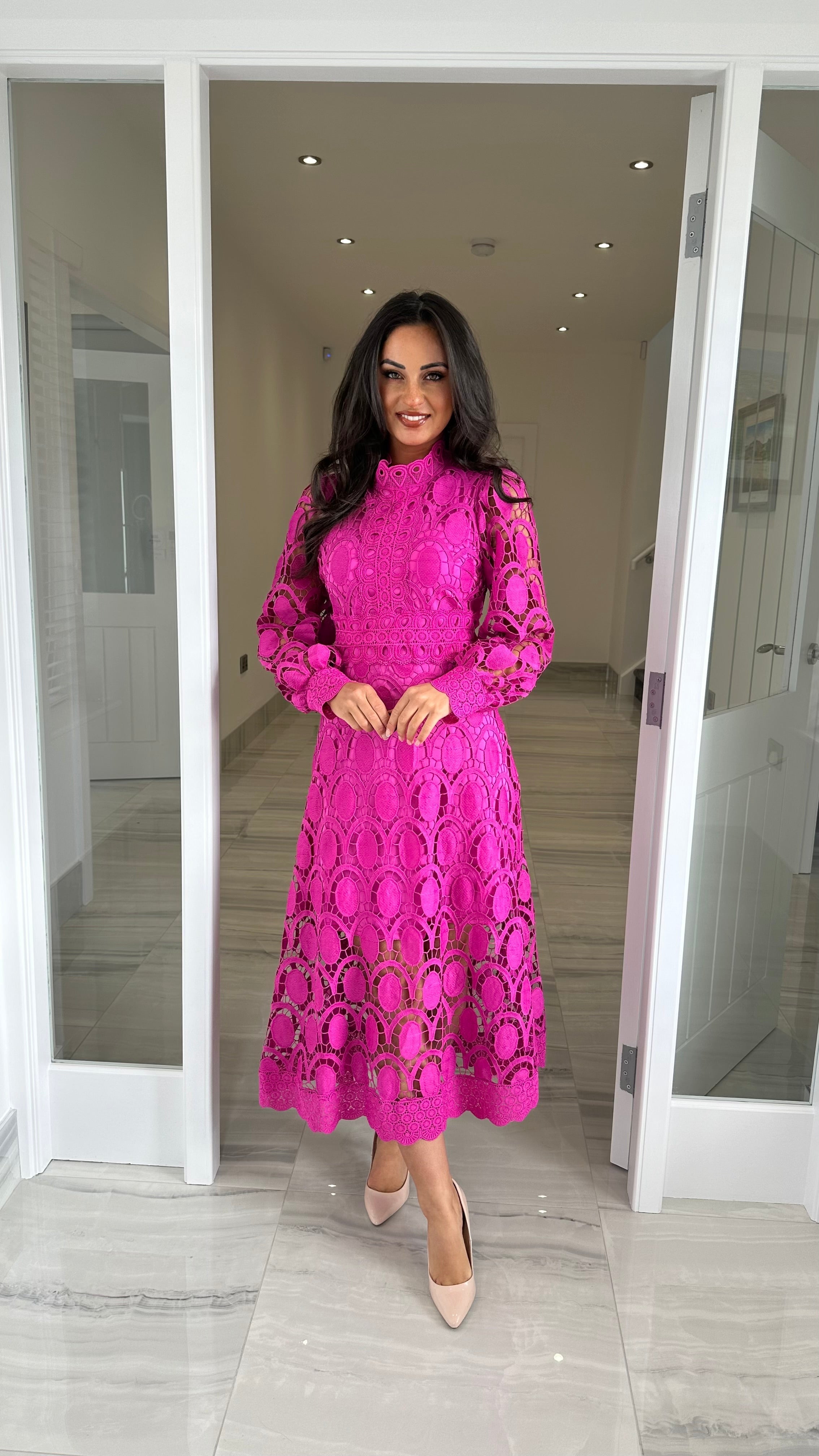Acia | Vestido de encaje de manga larga
