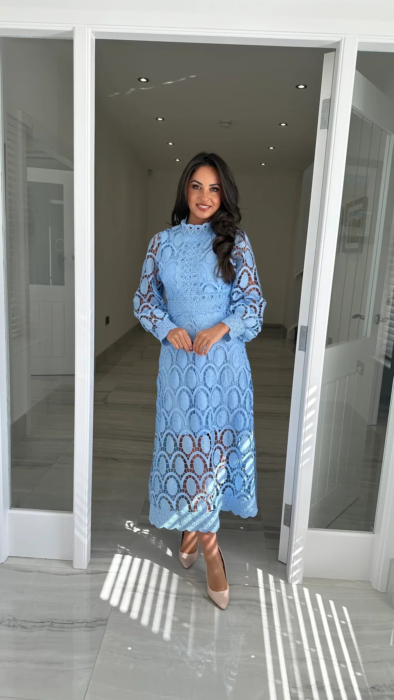 Acia | Vestido de encaje de manga larga