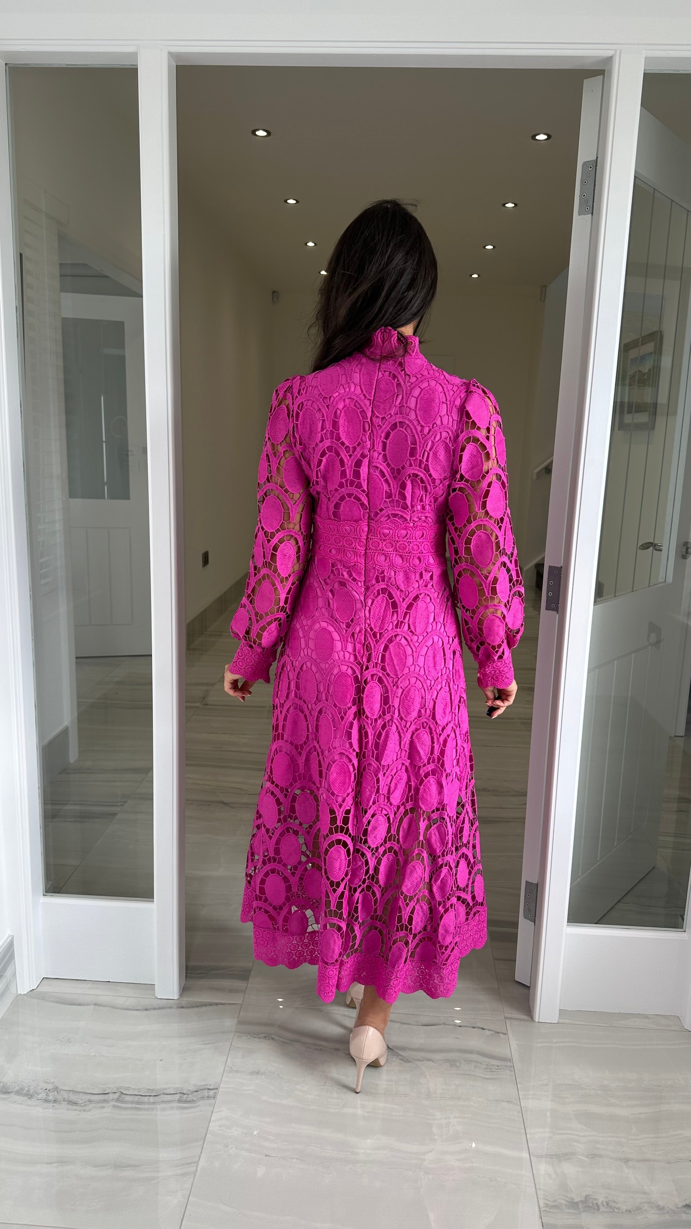 Acia | Vestido de encaje de manga larga