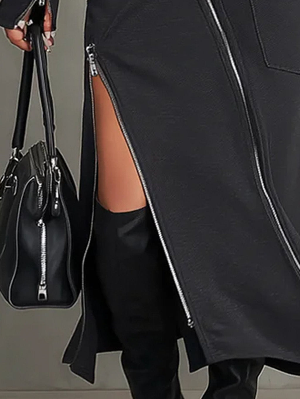 Conjunto de cuello alto con bolsillos de cremallera irregulares