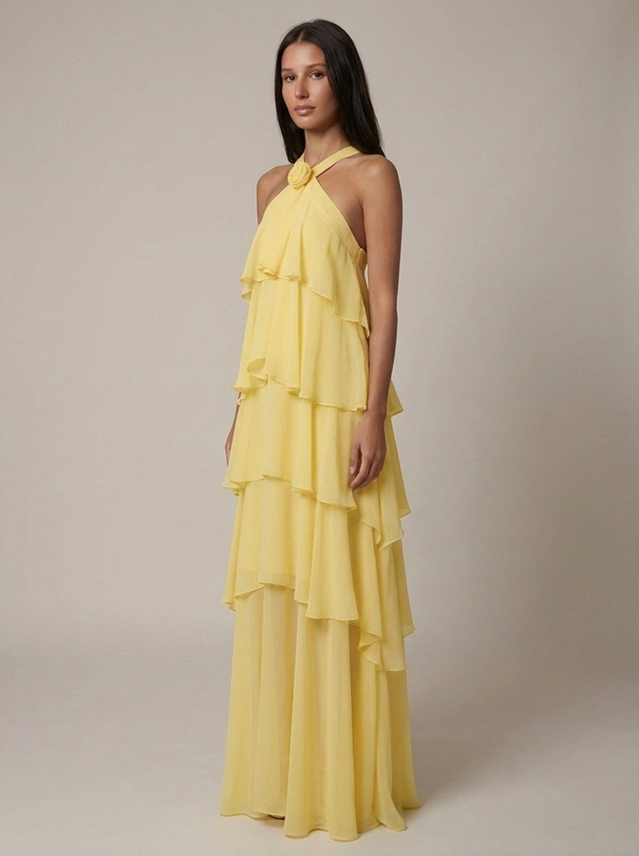 Vestido maxi con volantes florales