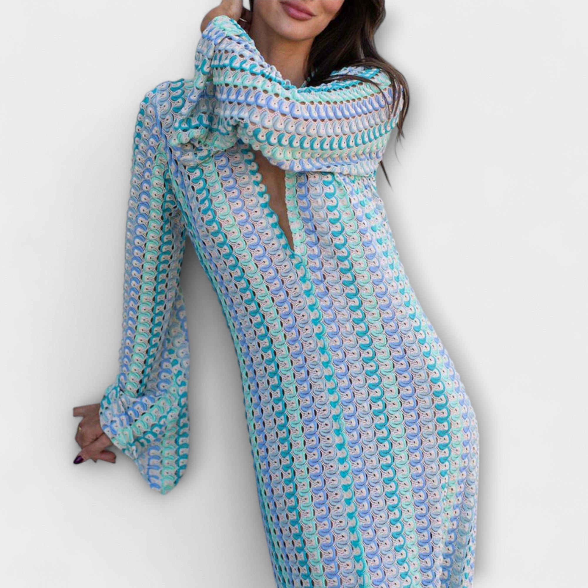Elina – Vestido maxi con escote en V y aire de vacaciones