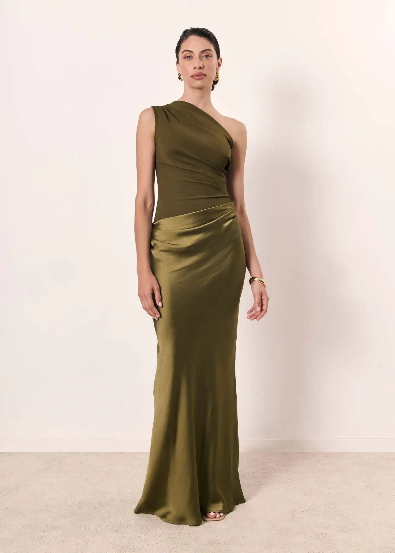 Luna™ | Vestido Maxi de Satén con Tajo