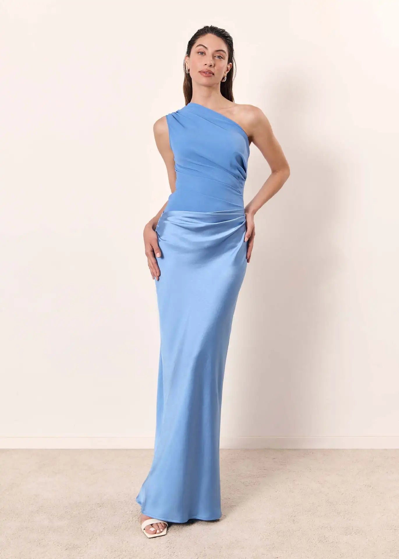Luna™ | Vestido Maxi de Satén con Tajo