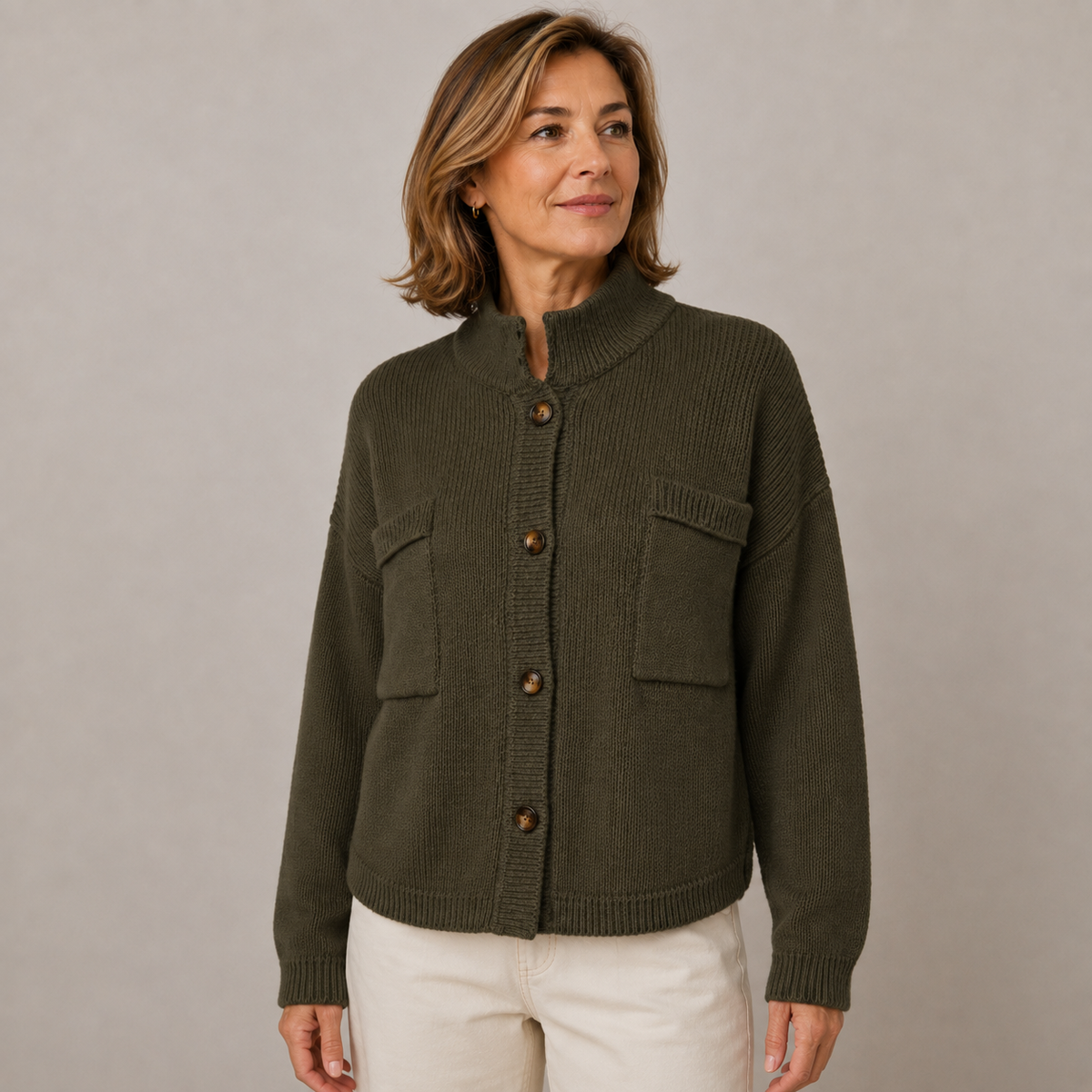 Cárdigan Augusta™ con cuello mao y botones
